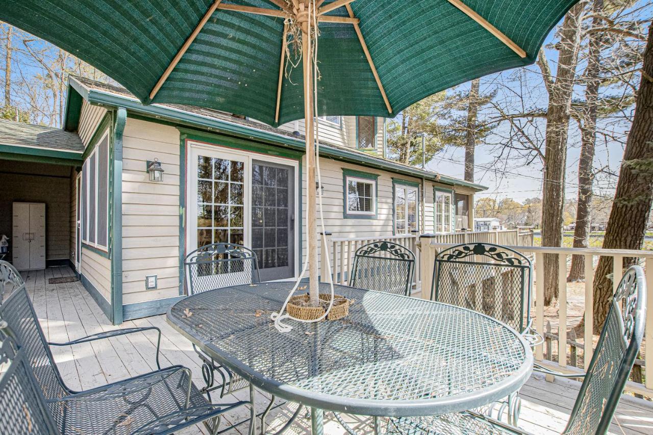 Anna'S Cottage Saugatuck Extérieur photo